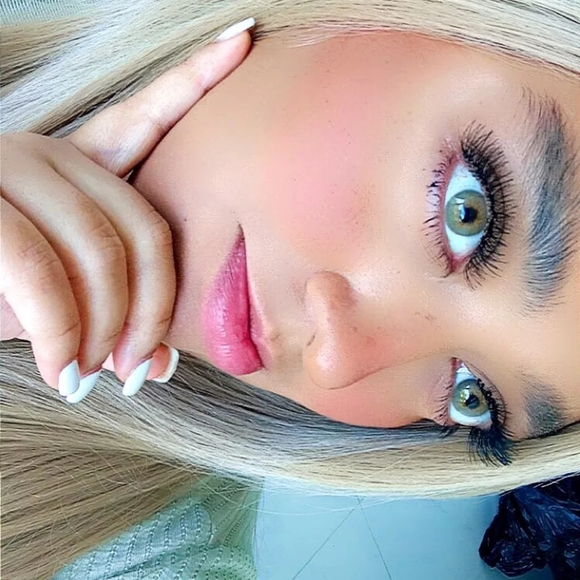 Meet your Posher, Jo - Picture 1 of 1